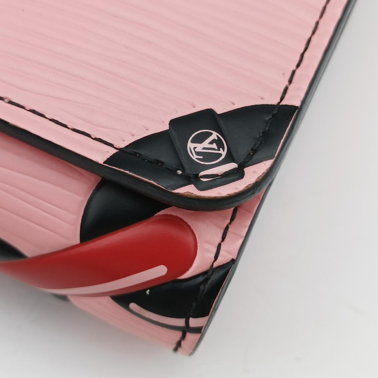 Portefeuille TwistPink x Red x BlackEpiM67227SP0136ポルトフォイユ ツイストピンクXレッドXブラックエピM67227SP0136
