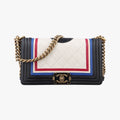BOY CHANELwhite×MulticolourlambskinA6708621773364ボーイシャネルホワイト×マルチカラーラムスキンA6708621773364