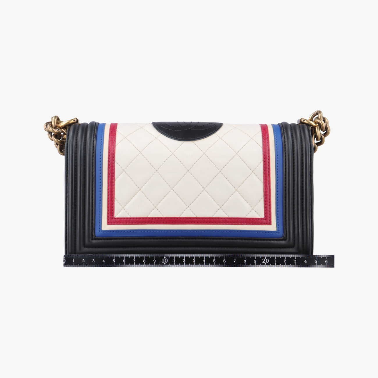 BOY CHANELwhite×MulticolourlambskinA6708621773364ボーイシャネルホワイト×マルチカラーラムスキンA6708621773364