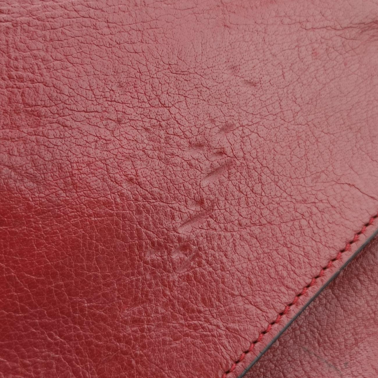 Thiara MediumBlack × Gold × Red Leather524822A025648261ティアラ ミディアムブラック×ゴールド×レッド レザー524822A025648261