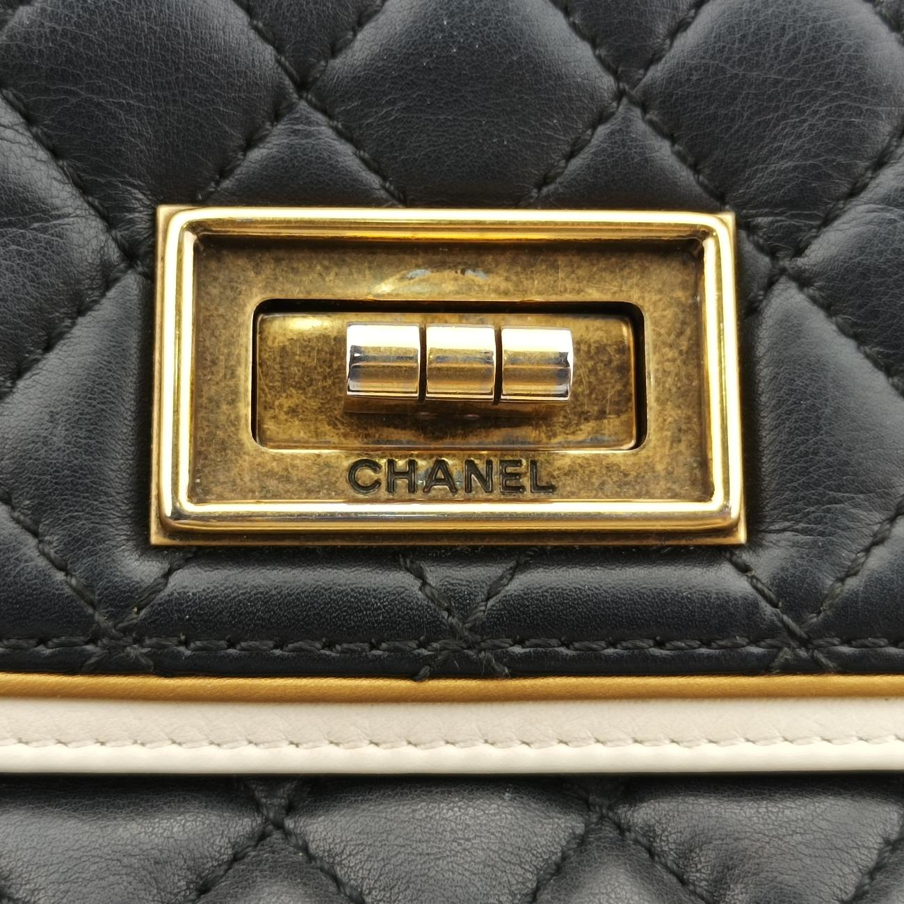 2.55 chainBlack×whiteLeatherA67500177360292.55チェーンブラック×ホワイトレザーA6750017736029