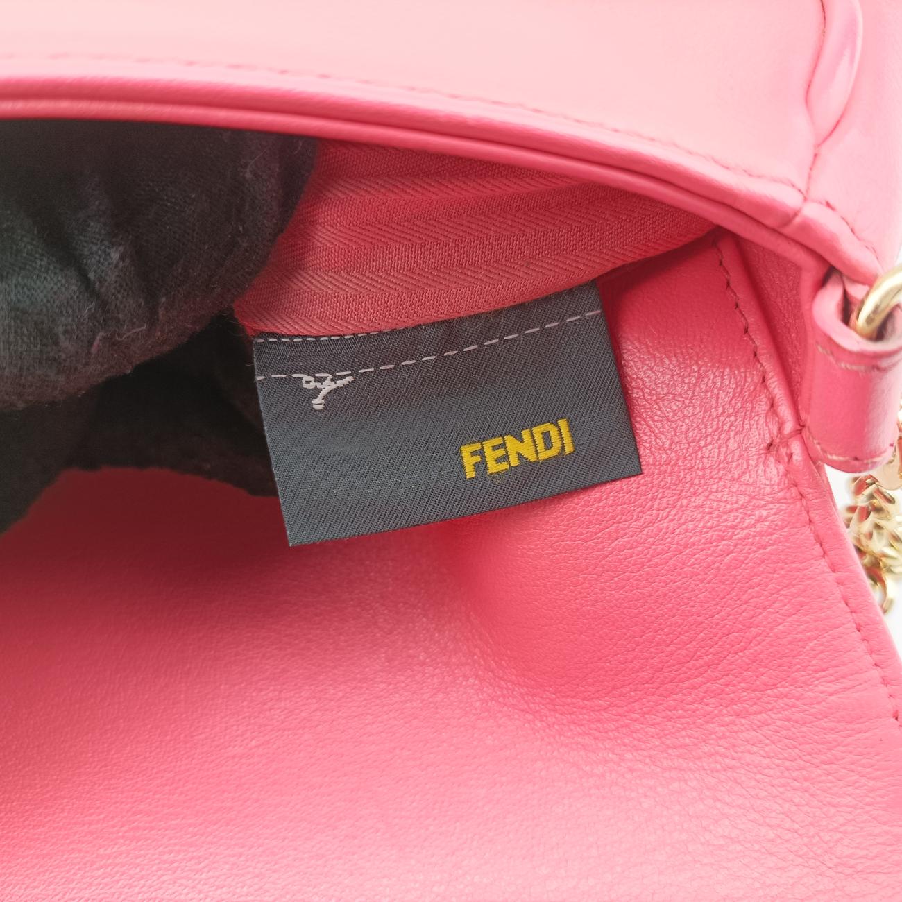 Fendista PochettePinkLeather8M02768M0276-D16 148-0053フェンディスタ ポシェットピンクレザー8M02768M0276-D16 148-0053