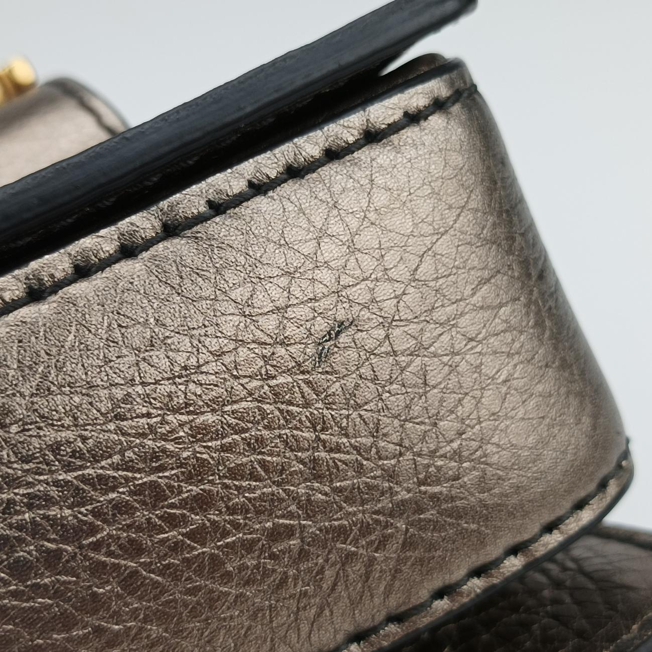 DiorevolutionGoldenLeather19-MA-0158ディオール エボリューション フラップゴールドレザー19-MA-0158