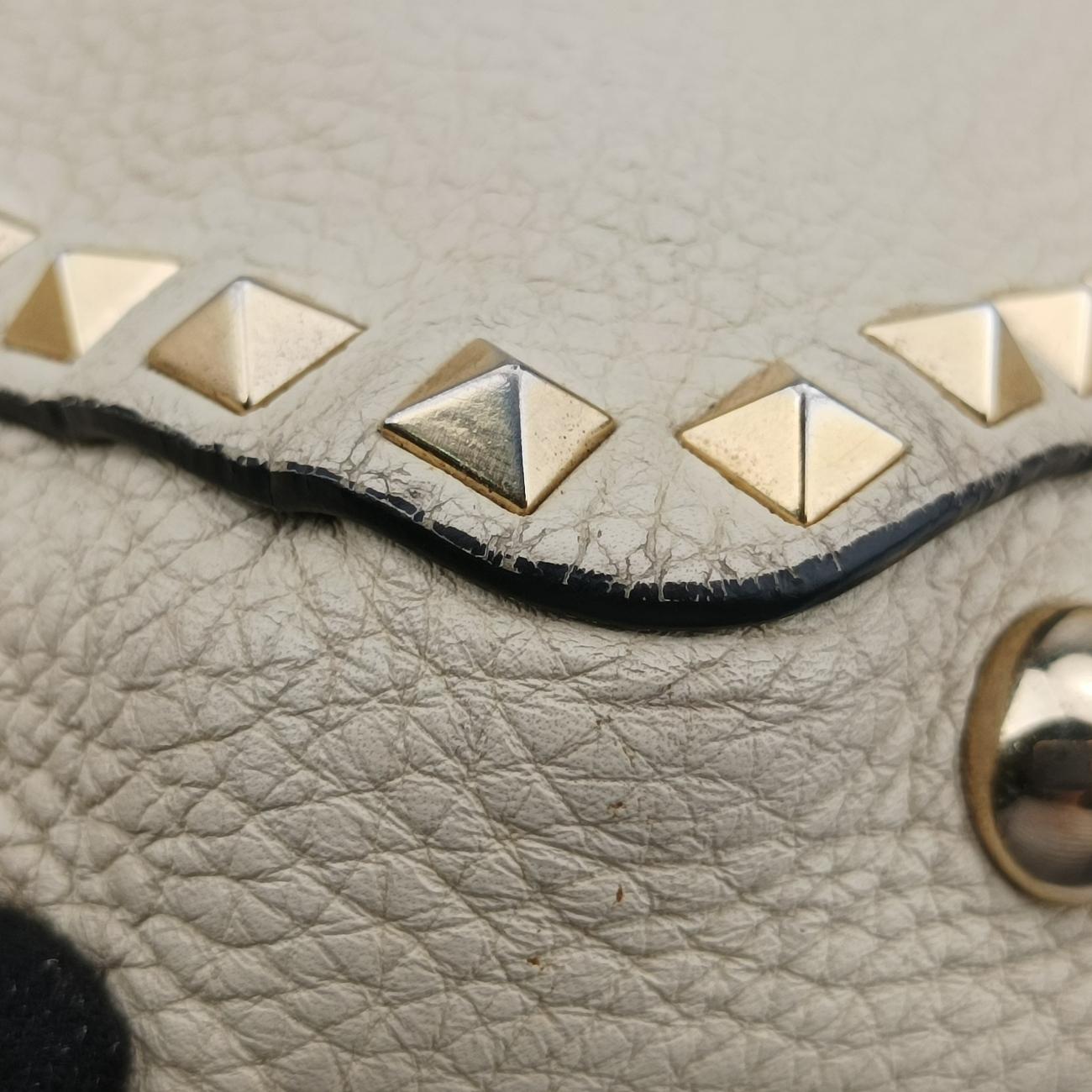 RockstudWhiteLeatherLot number unknownロックスタッズホワイトレザー製番不明