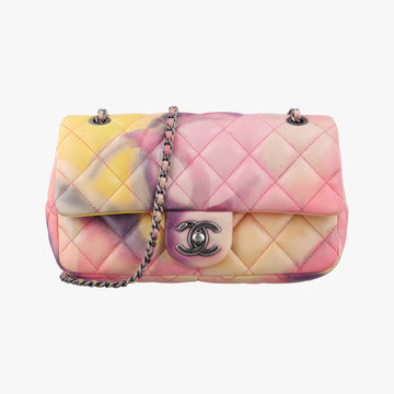 CC Logo Flower Power MatelasseMulticolourlambskinA9285321128159CCロゴ フラワーパワー マトラッセマルチカラーラムスキンA9285321128159