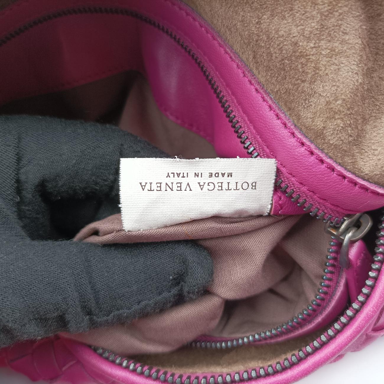 IntrecciatoRoselambskin232500 V0016 6262 EPEV 2011 1869 Cイントレチャートローズ レッドラムスキン232500 V0016 6262 EPEV 2011 1869 C