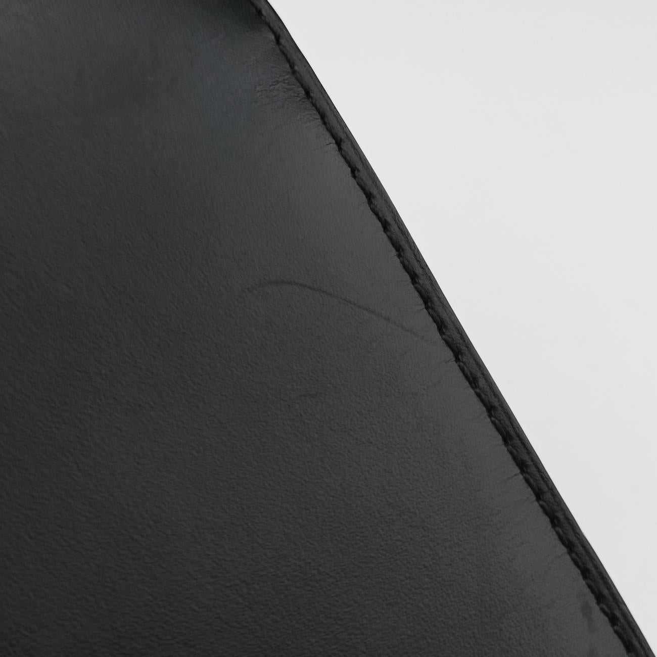 Pochette Louise GMNoirleatherM51631TR5103ポシェット ルイーズGMノワールレザーM51631TR5103