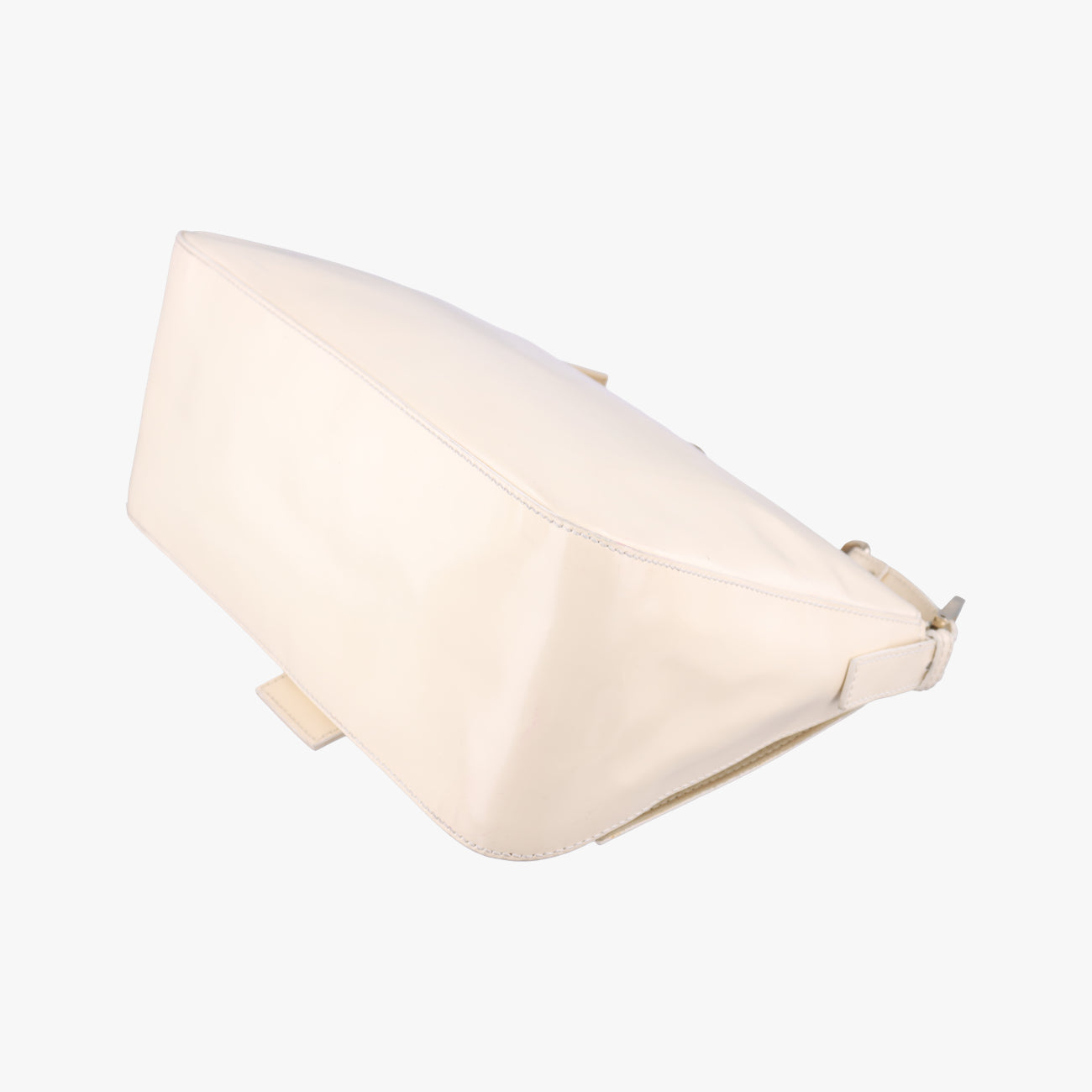 Baguette ZucchinoWhitePatent8BR0012308-8BR001-UNU-098マンマバケット ズッキーノ柄ホワイトパテント8BR0012308-8BR001-UNU-098