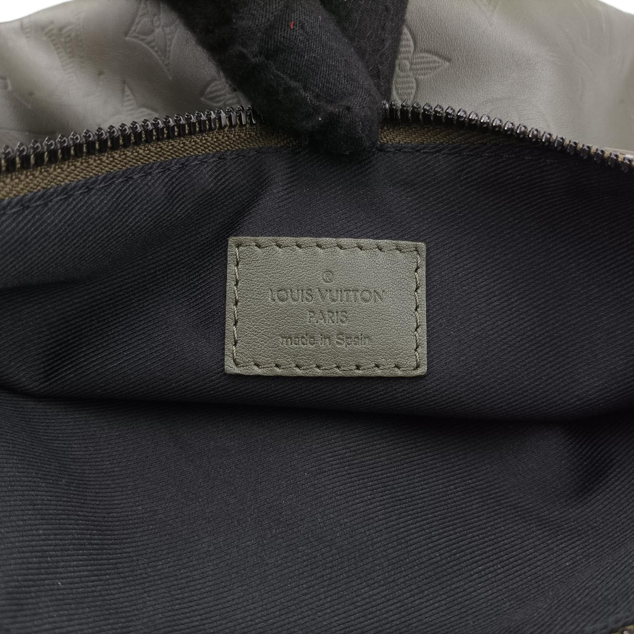 Flat MessengerNoirLeatherM44635CA2109 ICチップフラットメッセンジャーノワールレザーM44635CA2109 ICチップ
