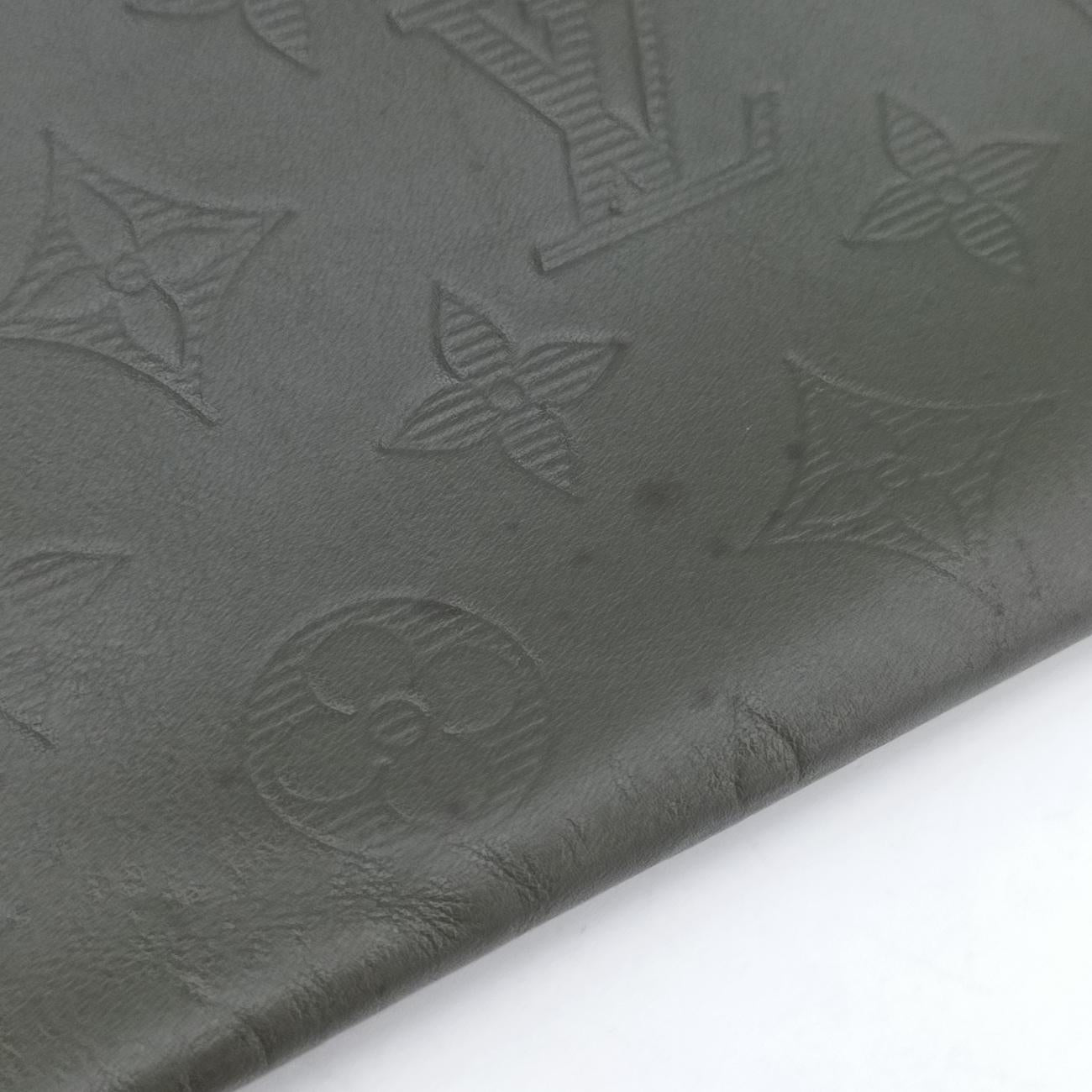 Flat MessengerNoirLeatherM44635CA2109 ICチップフラットメッセンジャーノワールレザーM44635CA2109 ICチップ