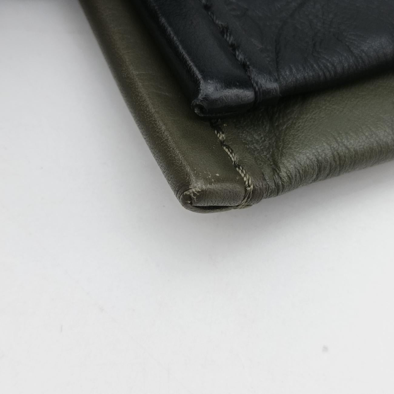 Flat MessengerNoirLeatherM44635CA2109 ICチップフラットメッセンジャーノワールレザーM44635CA2109 ICチップ