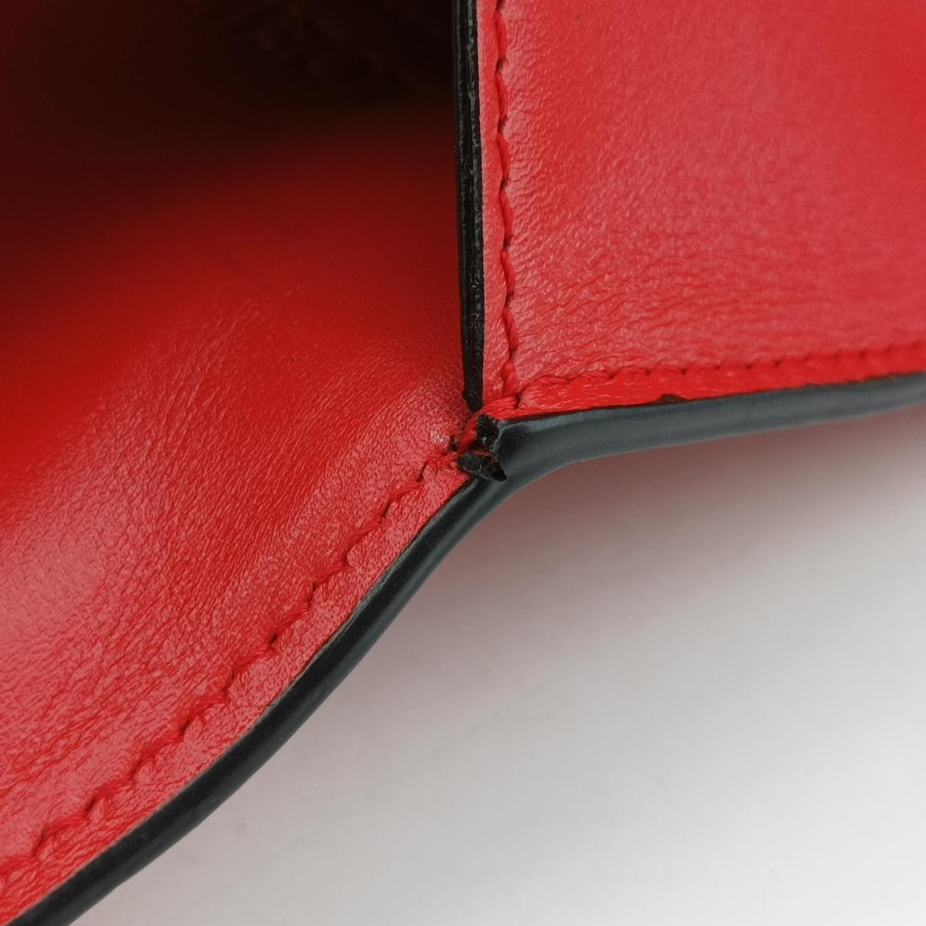 BarcelonaRedLeather061707バルセロナレッドレザー061707