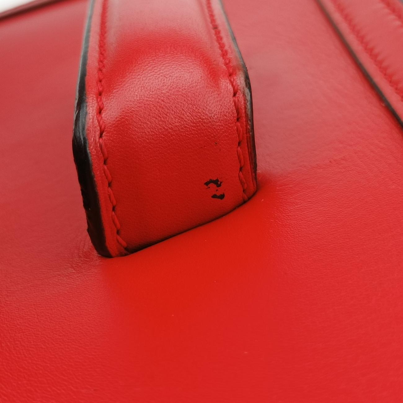 BarcelonaRedLeather061707バルセロナレッドレザー061707
