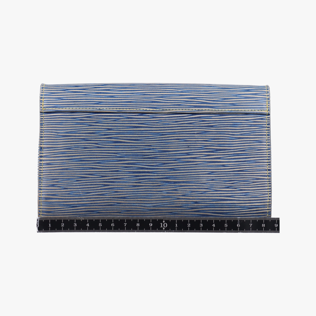 Portefeuille Twist Chain WalletBlueEpiM61036SP0155ポルトフォイユ ツイスト チェーンウォレットブルーエピM61036SP0155