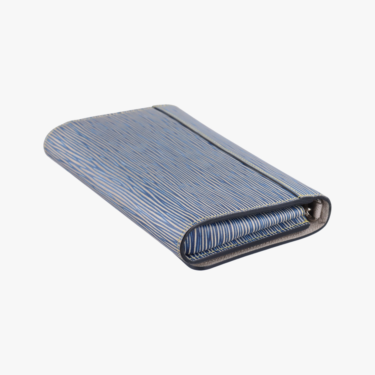 Portefeuille Twist Chain WalletBlueEpiM61036SP0155ポルトフォイユ ツイスト チェーンウォレットブルーエピM61036SP0155