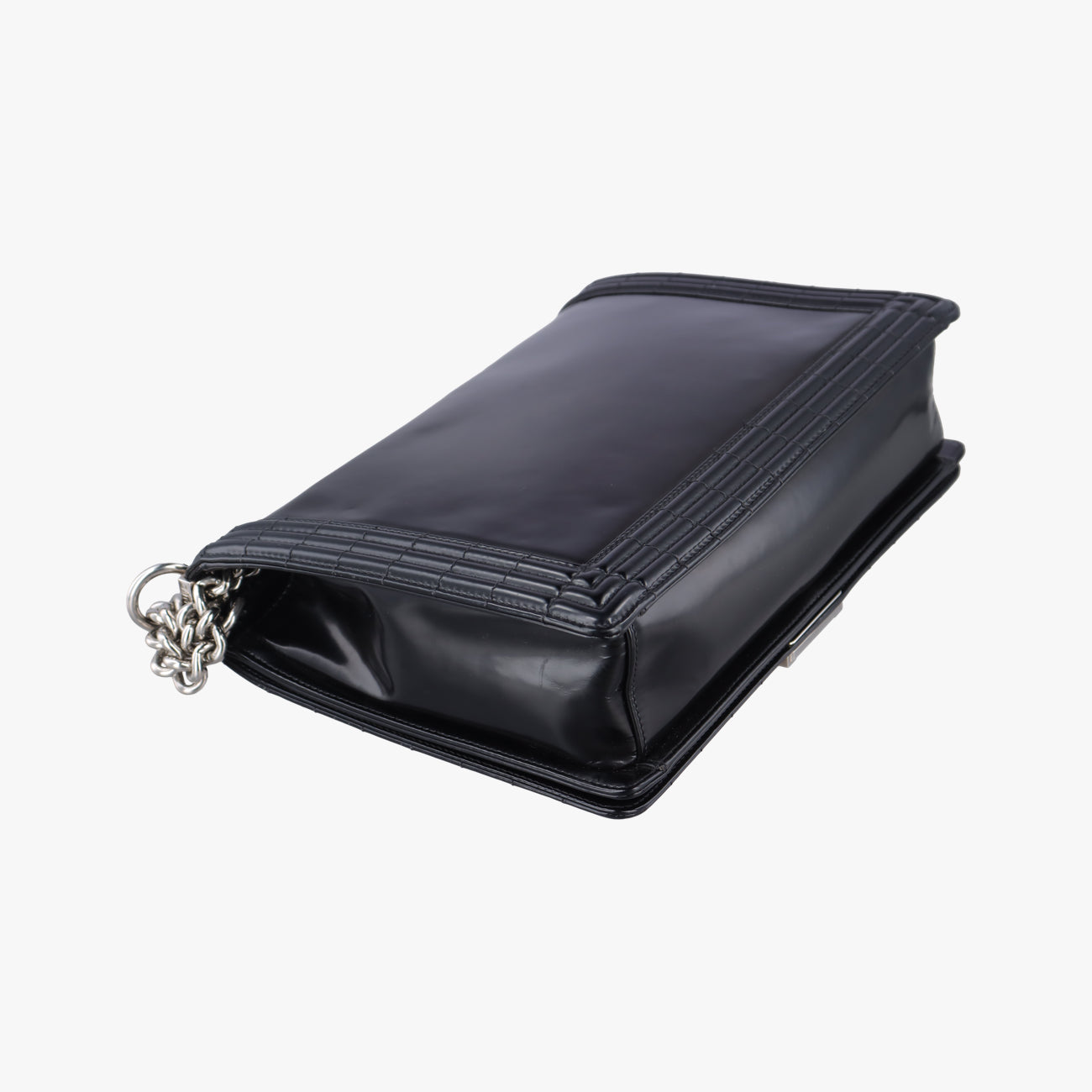 BOY CHANELBlackEnamelA6702116402593ボーイシャネルブラックエラメルA6702116402593