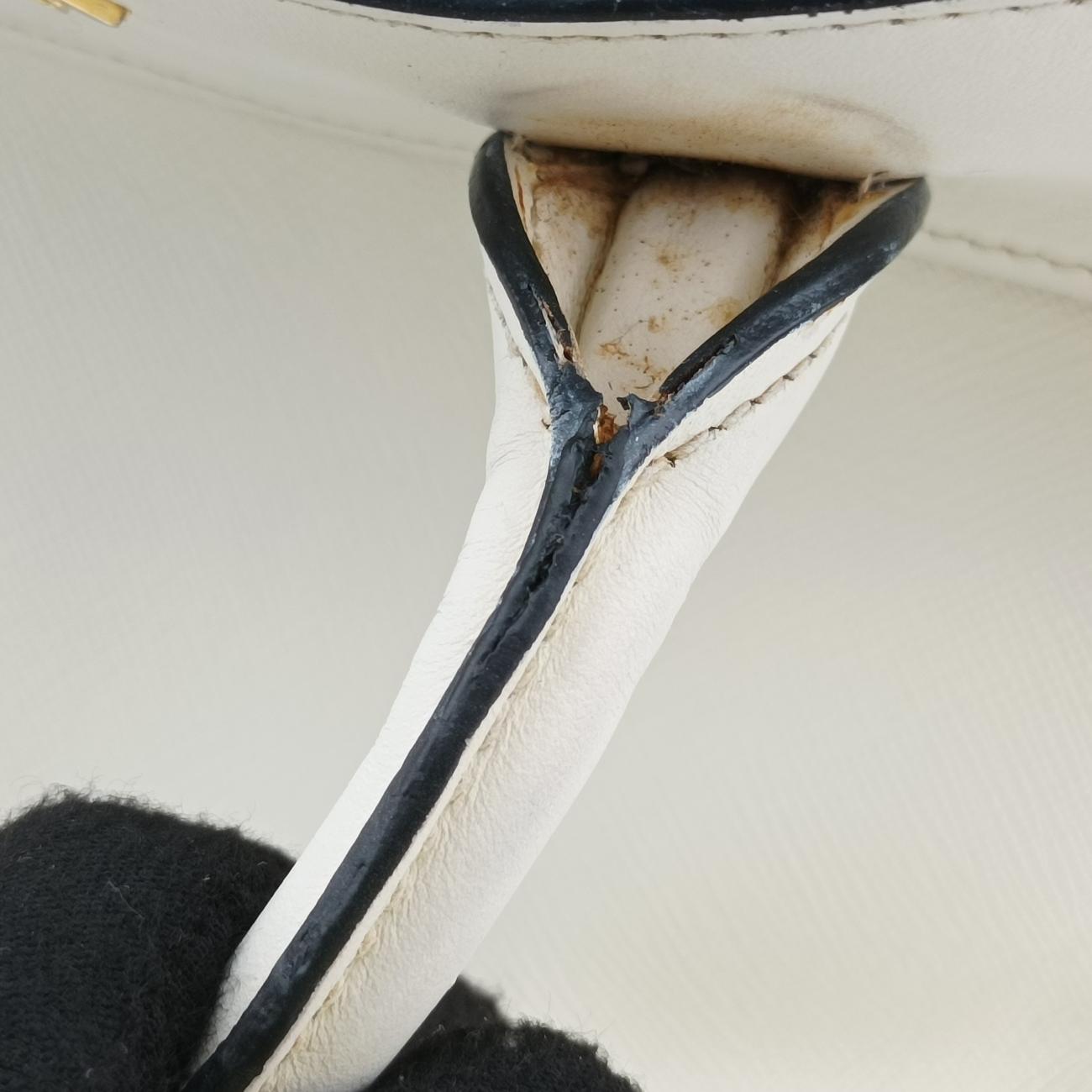 EsplanadeWhiteSAFFIANO Leather1BA045117 Xエスプラナードホワイトサフィアーノレザー1BA045117 X