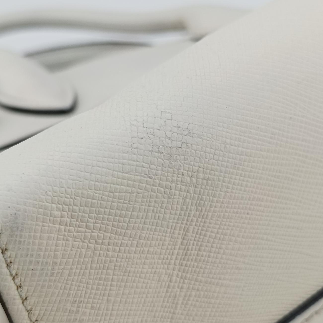 EsplanadeWhiteSAFFIANO Leather1BA045117 Xエスプラナードホワイトサフィアーノレザー1BA045117 X
