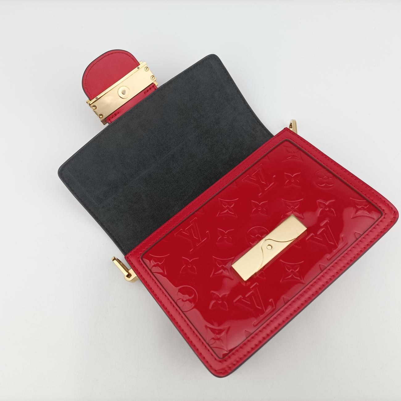 DAUPHINE　miniRedVernisM90499FO1189ドーフィーヌミニレッドヴェルニM90499FO1189
