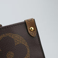 On the Go GMMonogram/BrownMonogram CanvasM45320NZ1119 ICチップオンザゴーGMモノグラム/ブラウンモノグラム キャンバスM45320NZ1119 ICチップ
