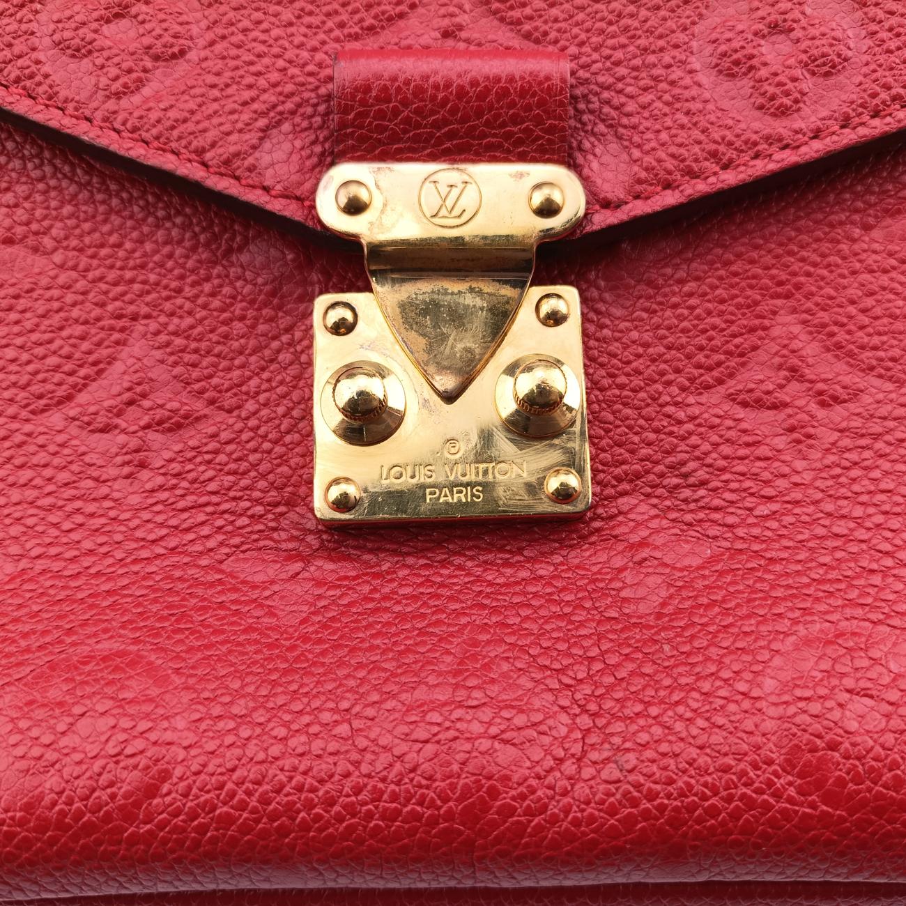 Pochette MeTIS MMScarlet RedMonogram EmpreinteM44155DU0167ポシェットメティスMMスカーレットモノグラム アンプラントM44155DU0167
