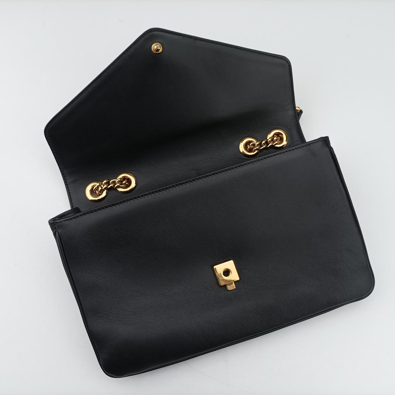 RajahBlackLeather537241F026472023ラジャブラックレザー537241F026472023