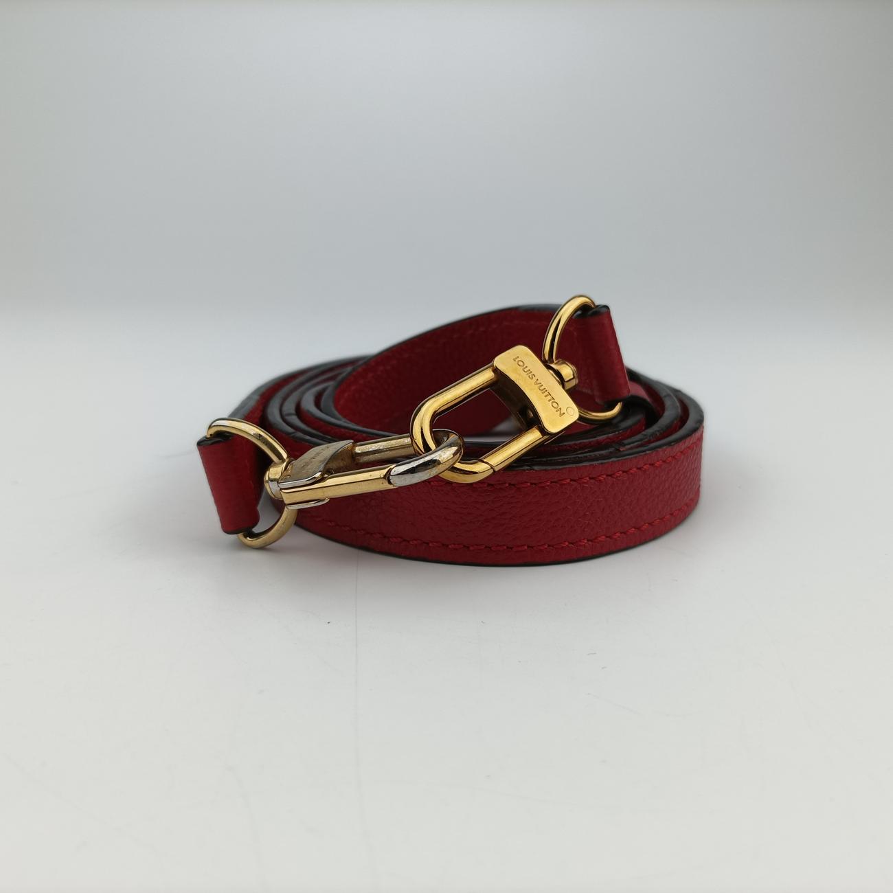 Pochette MeTIS MMScarlet RedMonogram EmpreinteM44155AR0187ポシェットメティスMMスカーレットモノグラム アンプラントM44155AR0187