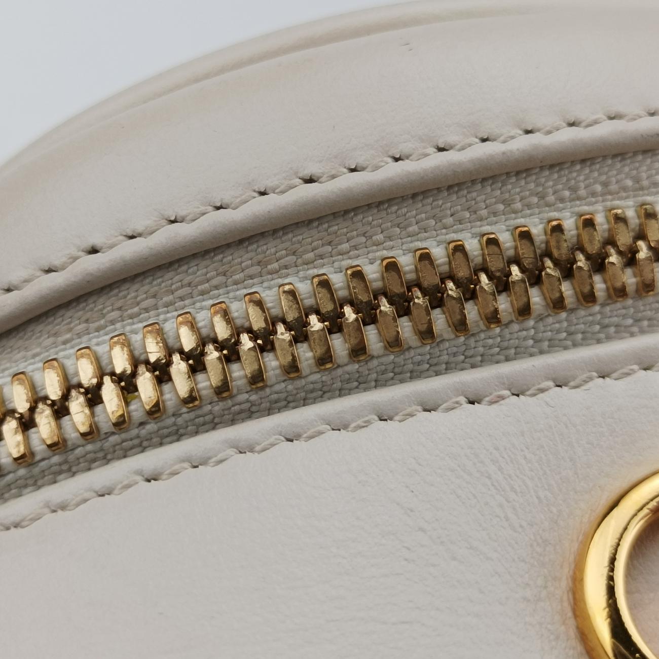 Zumi bucket TrapuntataWhiteLeather572298D028759813ズゥミ バスケットホワイトレザー572298D028759813