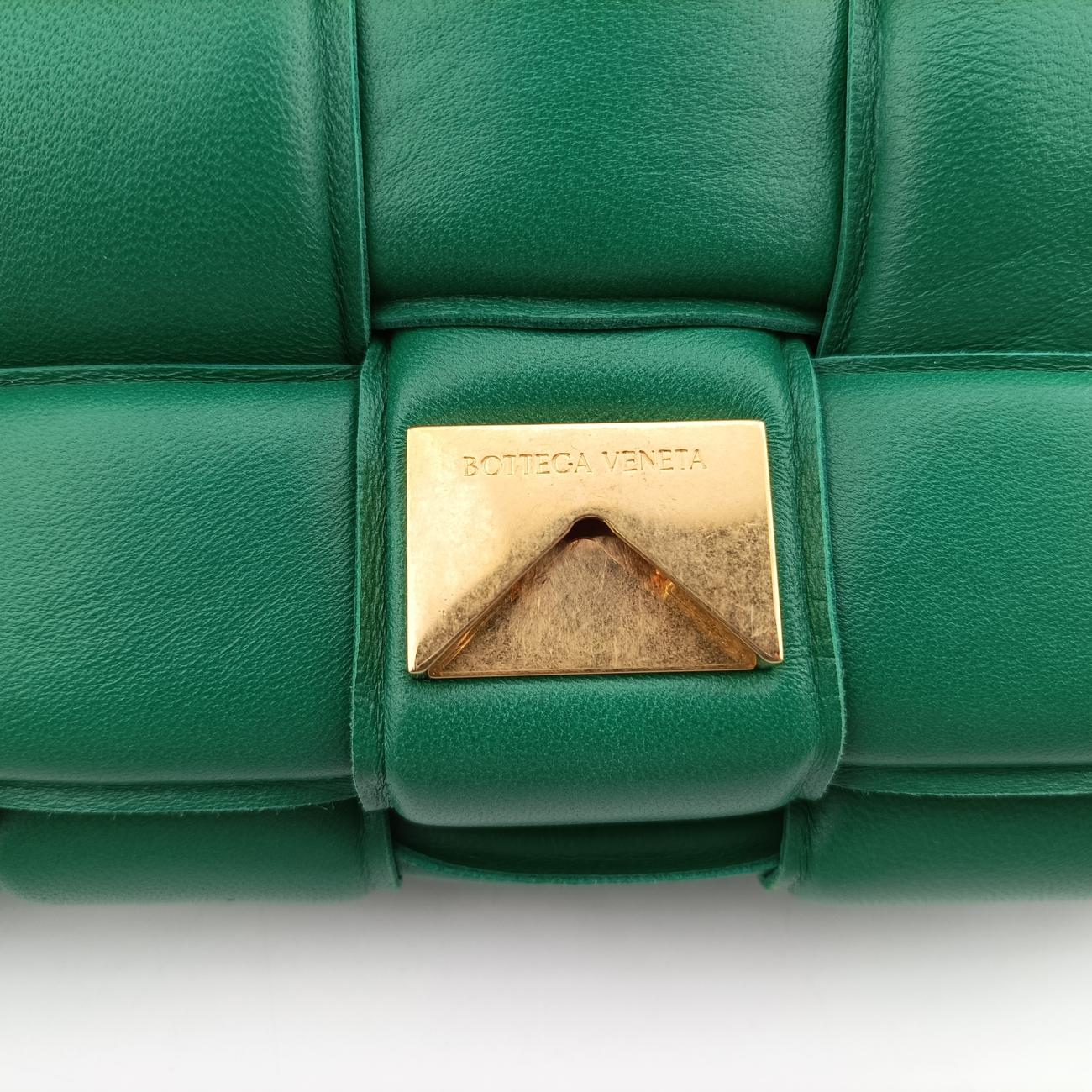 Padded CassetteGreenlambskinB09363002Wパデッド カセットグリーンラムスキンB09363002W