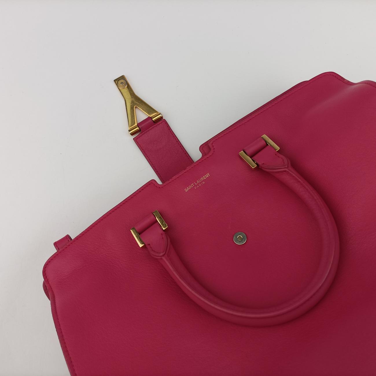 Y Ligne Petit CabasRoseLeather311210311210.527411Yライン プチカバスローズ レッドレザー311210311210.527411