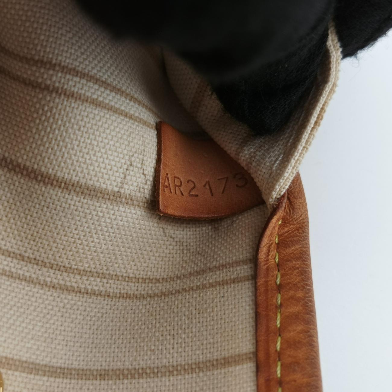 Neverfull MMAzurDamier CanvasN51107AR2173ネヴァーフルMMアズールダミエキャンバスN51107AR2173