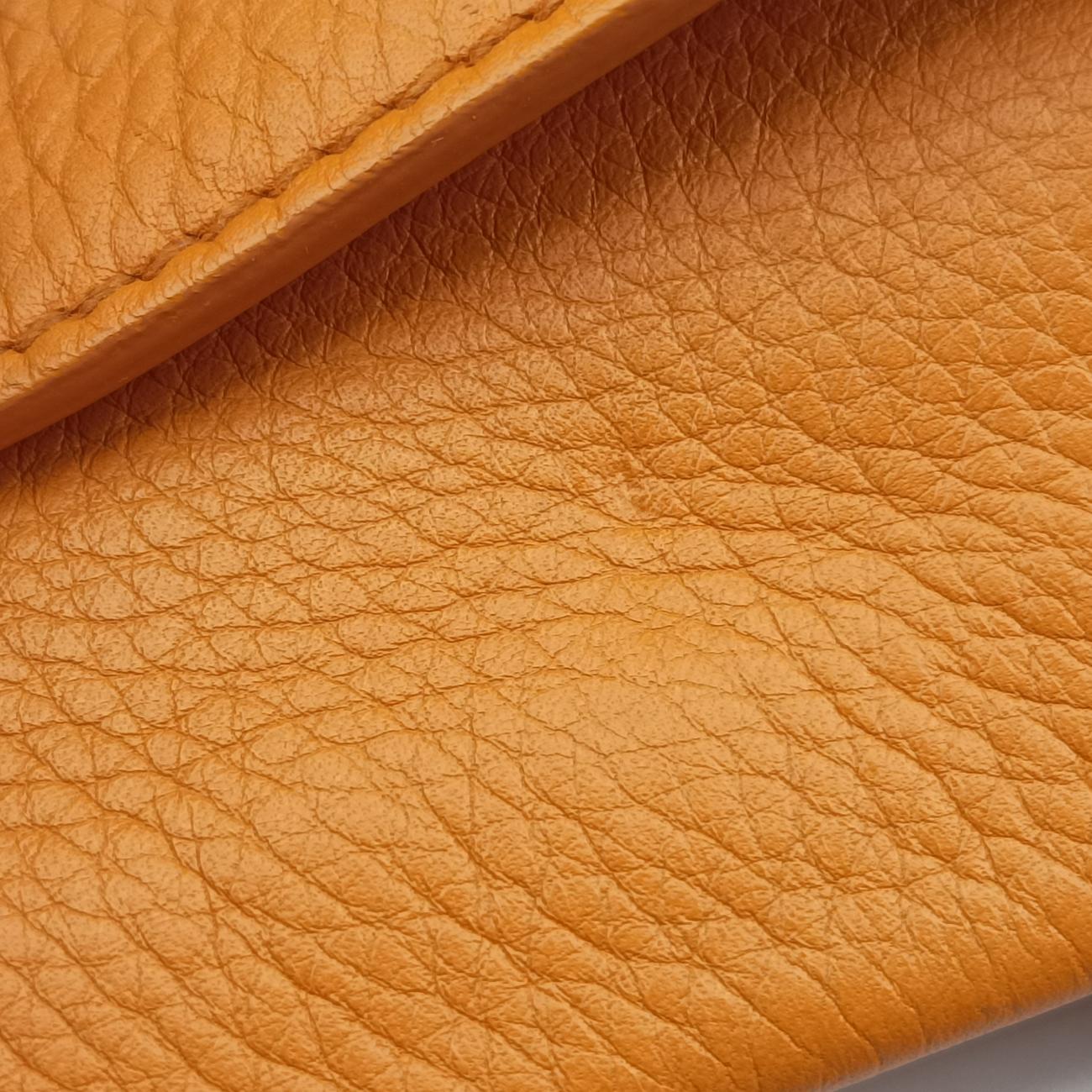 OUTLETYellowLeatherBR439331 1アウトレットイエローレザーBR439331 1
