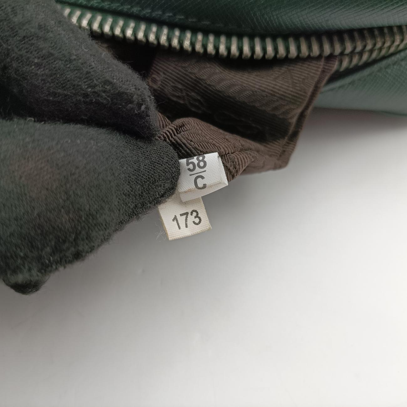 business bag briefcaseGreenSAFFIANO Leather2VE36358/C 173ビジネスバッグ ブリーフケースグリーンサフィアーノレザー2VE36358/C 173