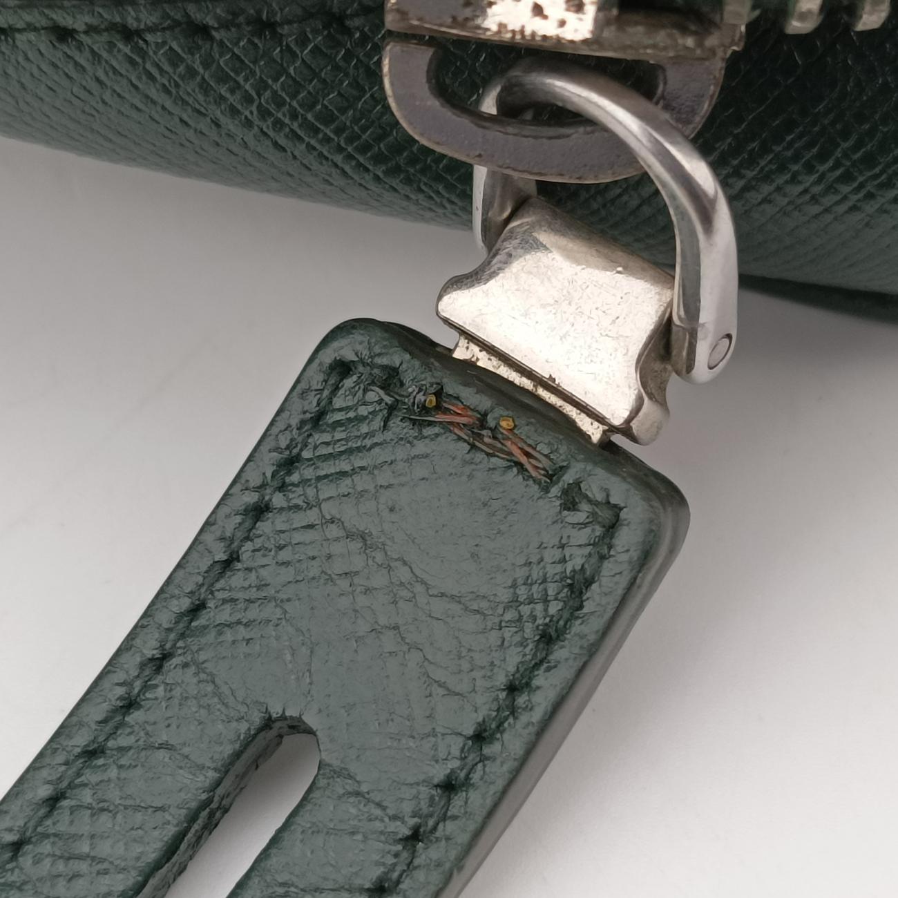 business bag briefcaseGreenSAFFIANO Leather2VE36358/C 173ビジネスバッグ ブリーフケースグリーンサフィアーノレザー2VE36358/C 173