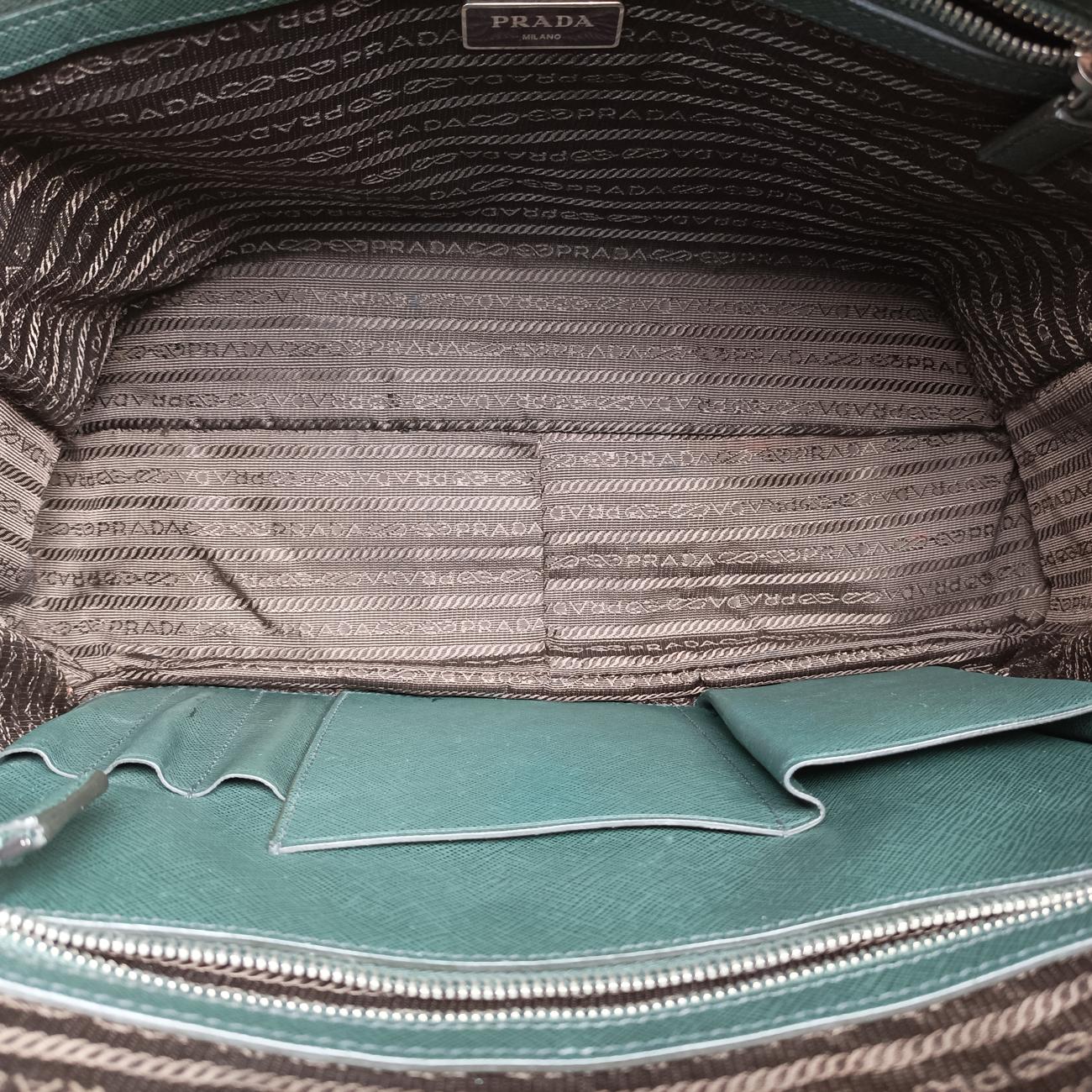 business bag briefcaseGreenSAFFIANO Leather2VE36358/C 173ビジネスバッグ ブリーフケースグリーンサフィアーノレザー2VE36358/C 173