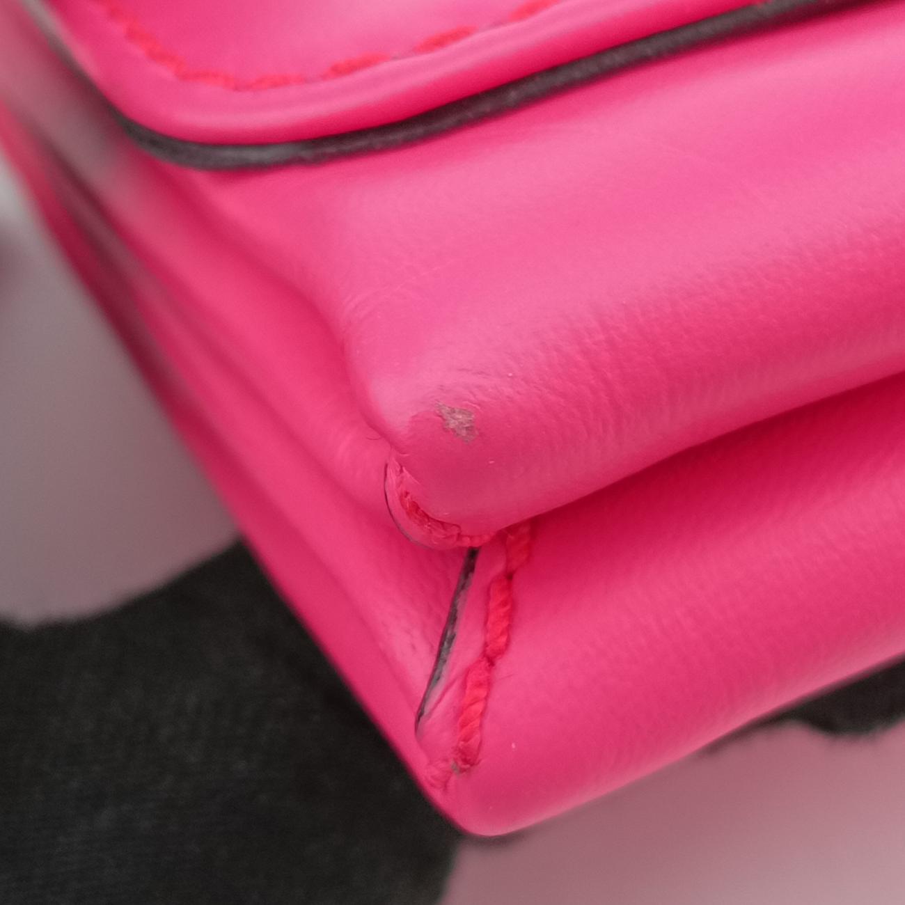 Rockstud Va Va VoomPinkLeatherBU G 975 1ロックスタッズ ヴァ ヴァ ヴームピンクレザーBU G 975 1