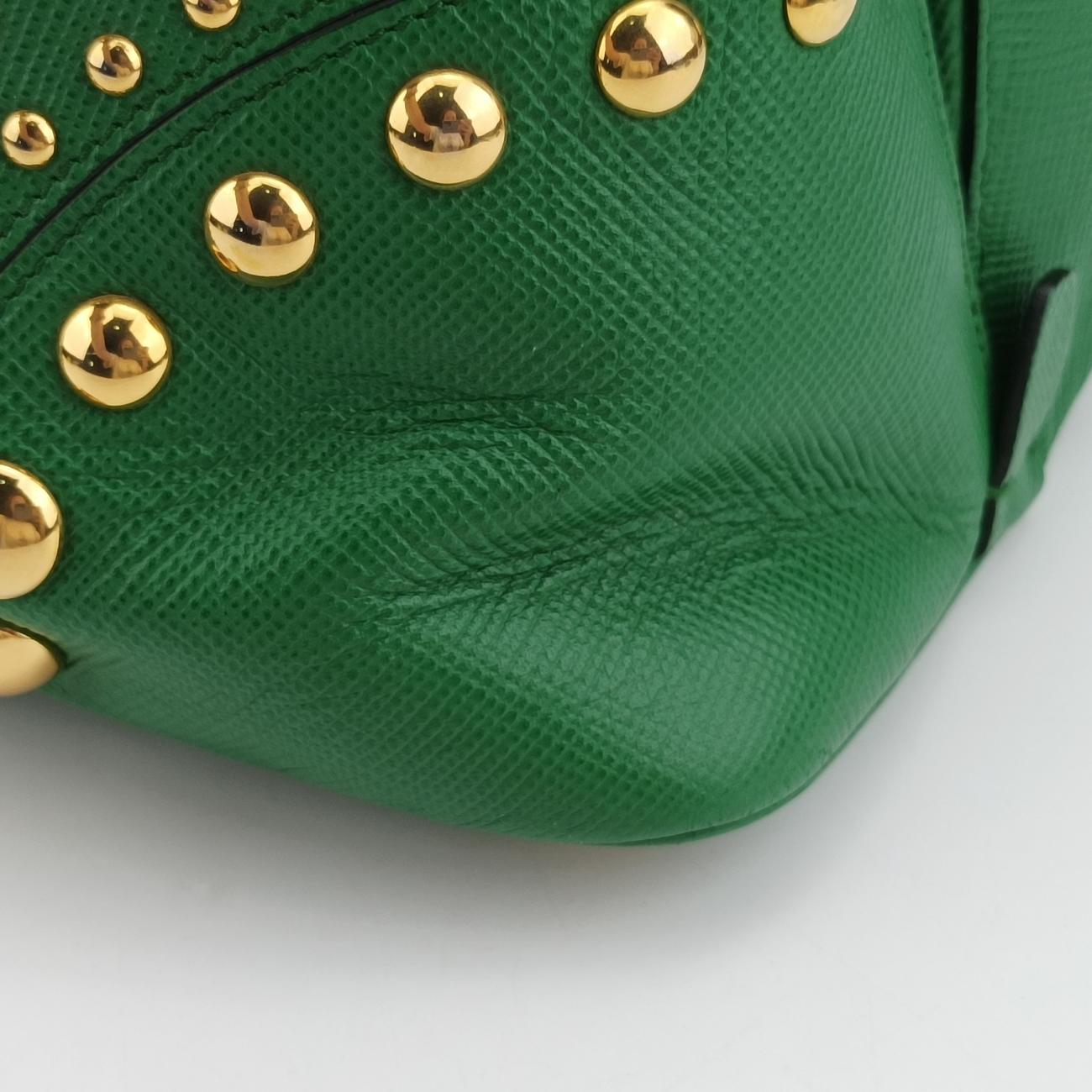 Cuir Studded Open PromenadeGreenSAFFIANO　LeatherBN27536 113プロムナード スタッズグリーンサフィアーノレザーBN27536 113
