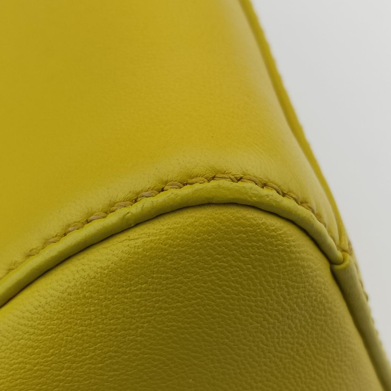 PEEKABOOYellowlambskin8BN2448BN244-K4P-149-2516ピーカブー ミニイエローラムスキン8BN2448BN244-K4P-149-2516
