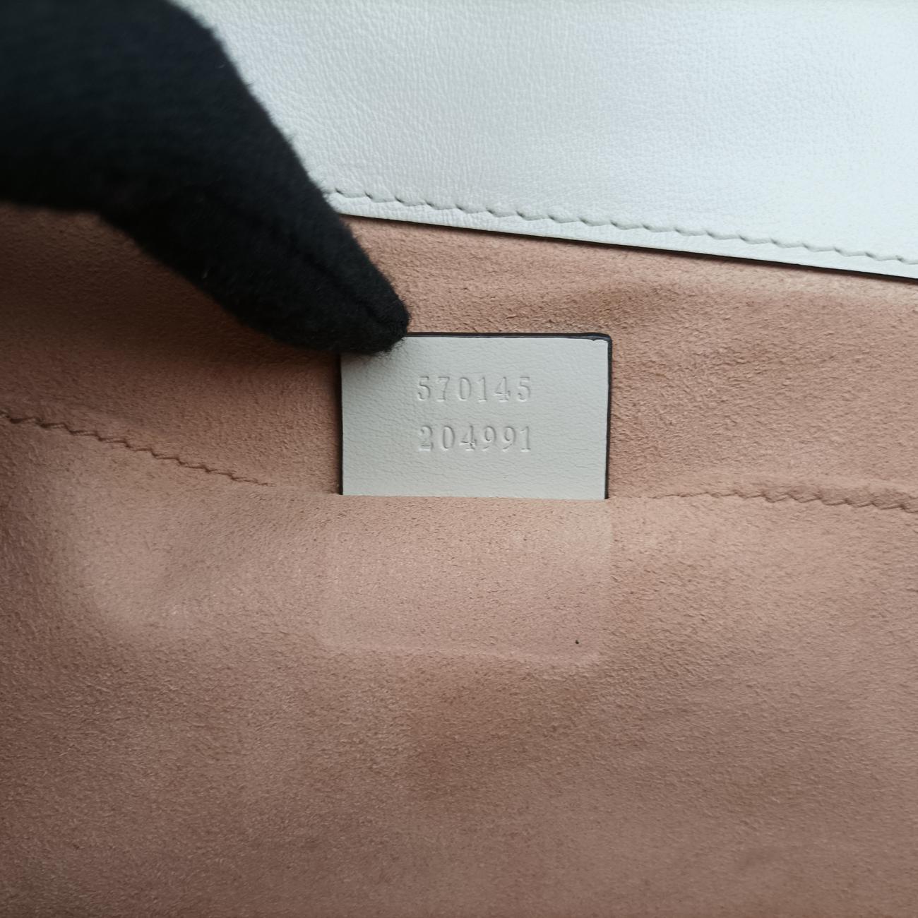 RajahWhite x Red x NavyLeather570145F030552506ラジャホワイト×レッド×ネイビーレザー570145F030552506