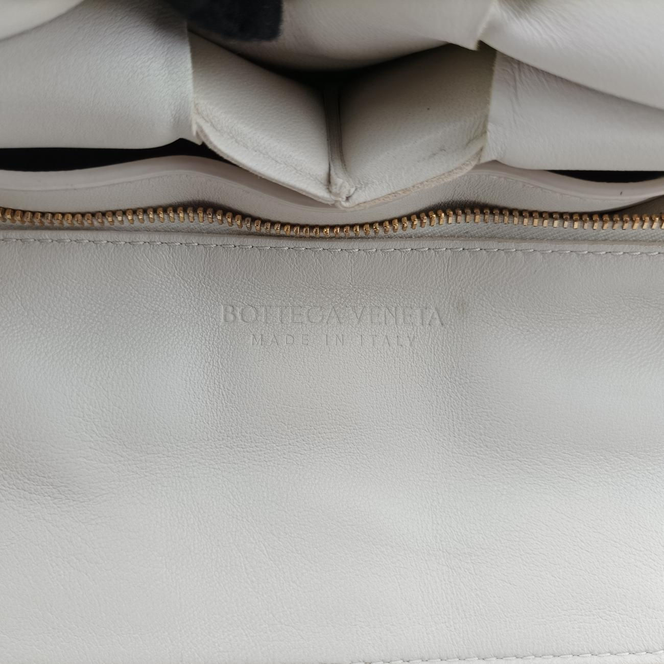Padded CASSETTEWhitelambskinB08874789Qパデッド カセットホワイトラムスキンB08874789Q