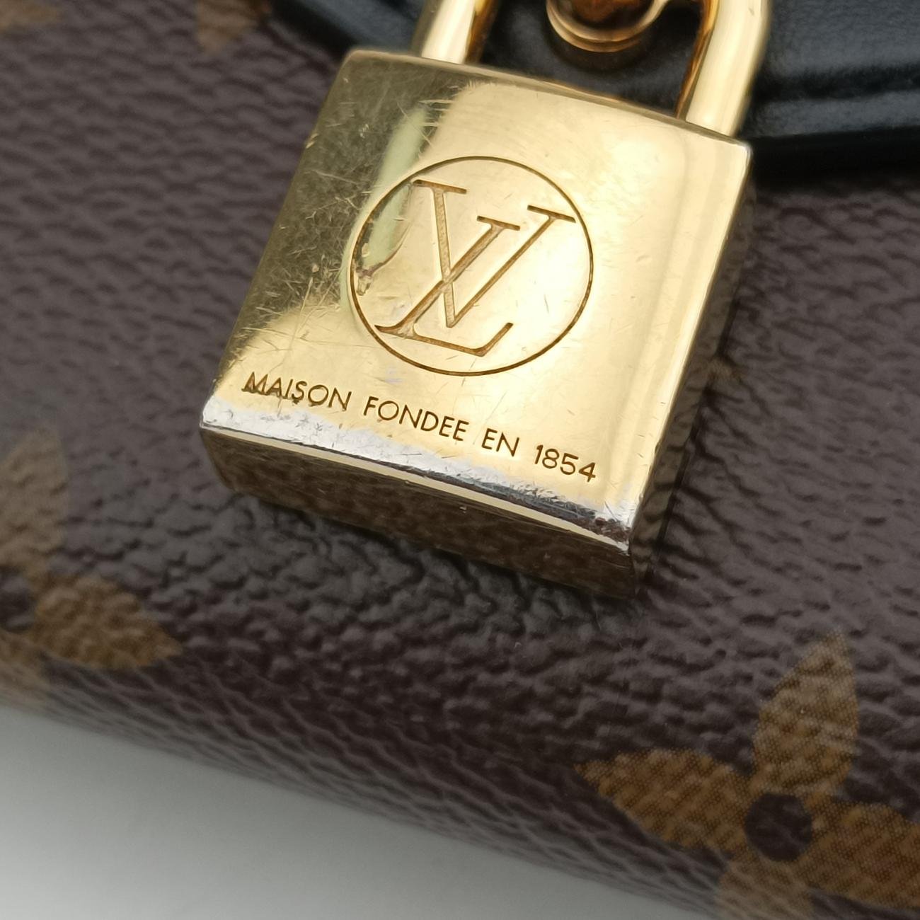 Padlock on strapBrown×Noir　Monogram canvas×leatherM80559ICチップパドロックオンストラップモノグラム/ブラウン系×ノワールモノグラムキャンバス×カーフレザーM80559ICチップ