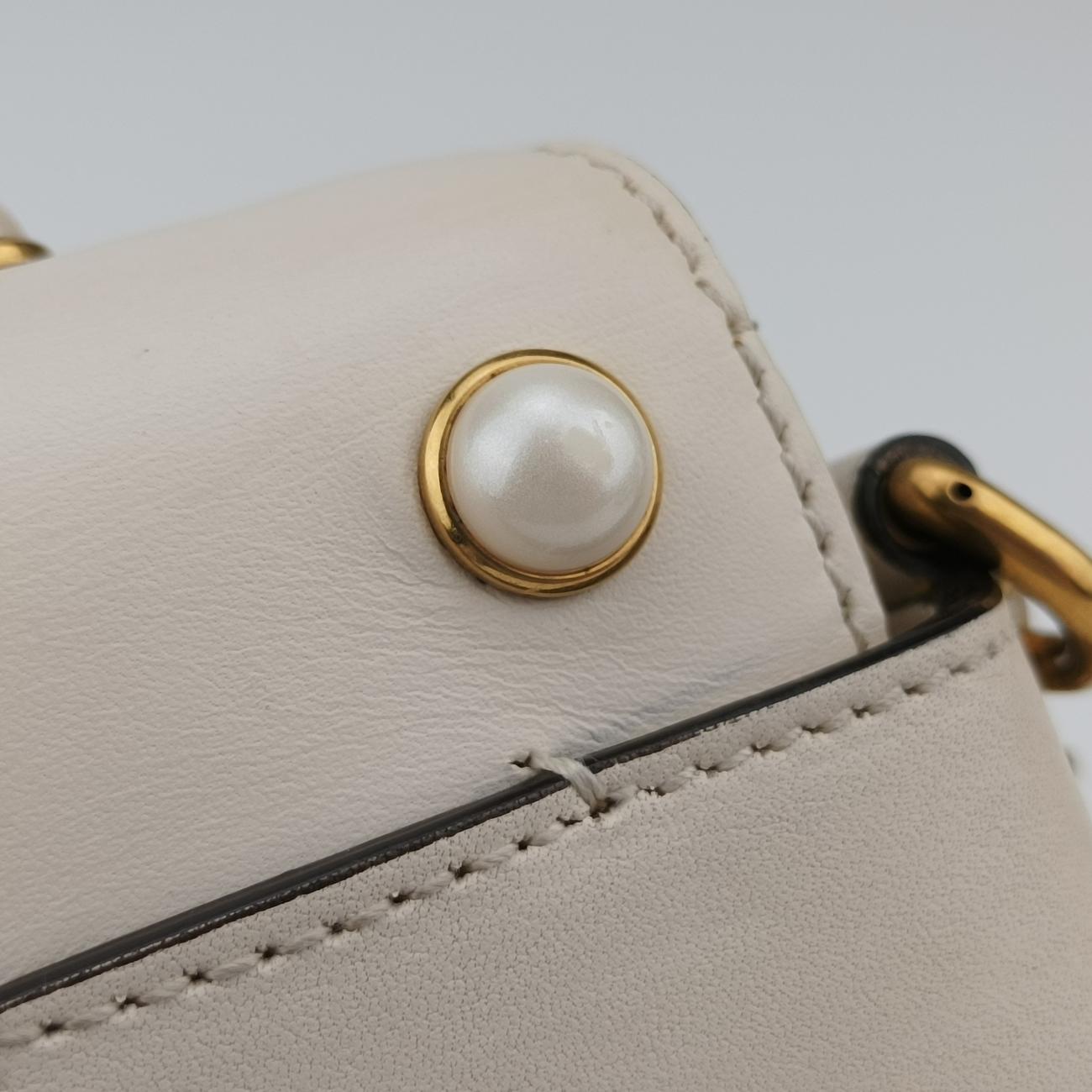 Broadway Pearl BeeWhiteLeather453778A021620502ブロードウェイ パール ビーホワイトレザー453778A021620502