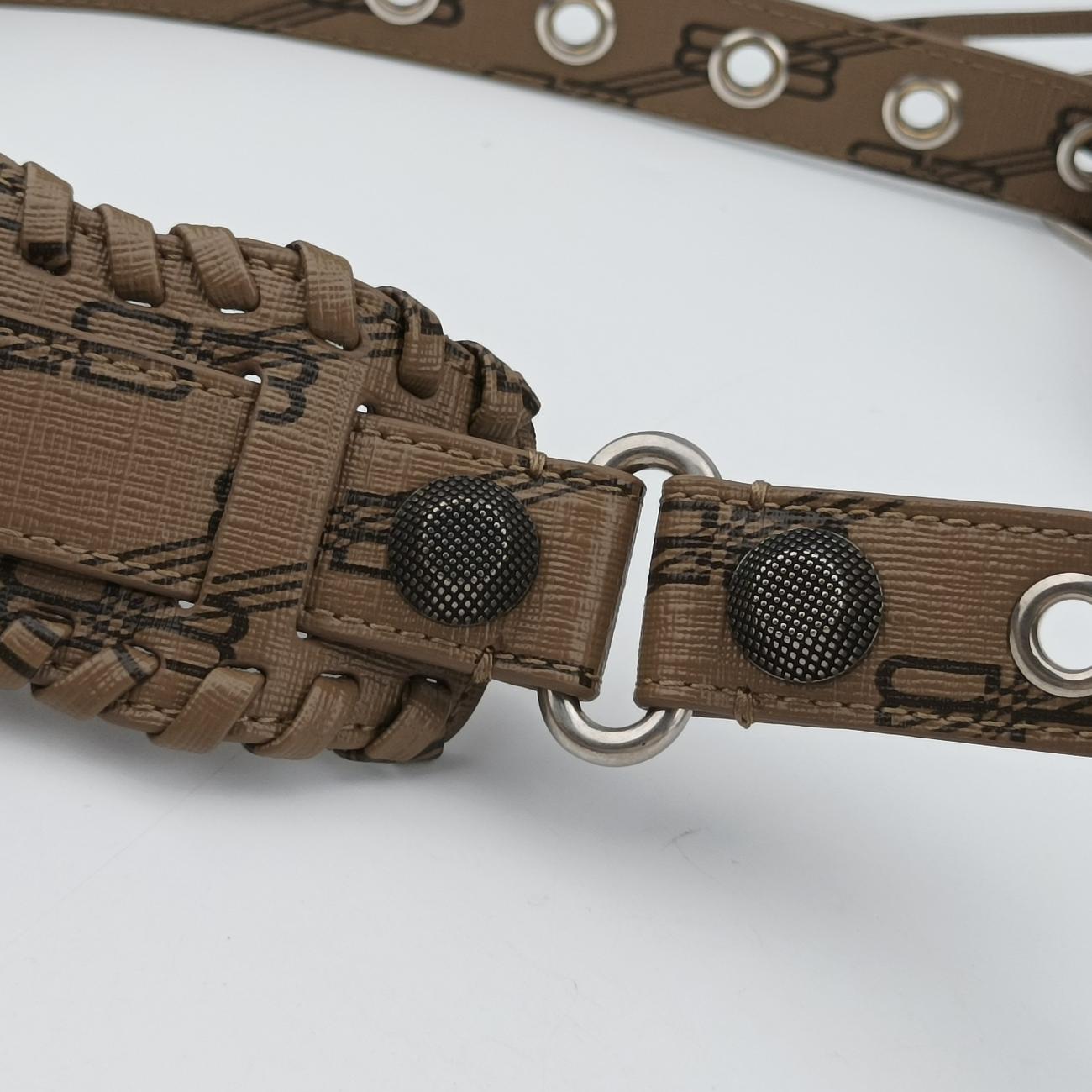Le Cagole miniBrownPVC Coated Canvas671309.2762.O.628147ル カゴール ミニブラウンPVCコーティングキャンバス671309.2762.O.628147