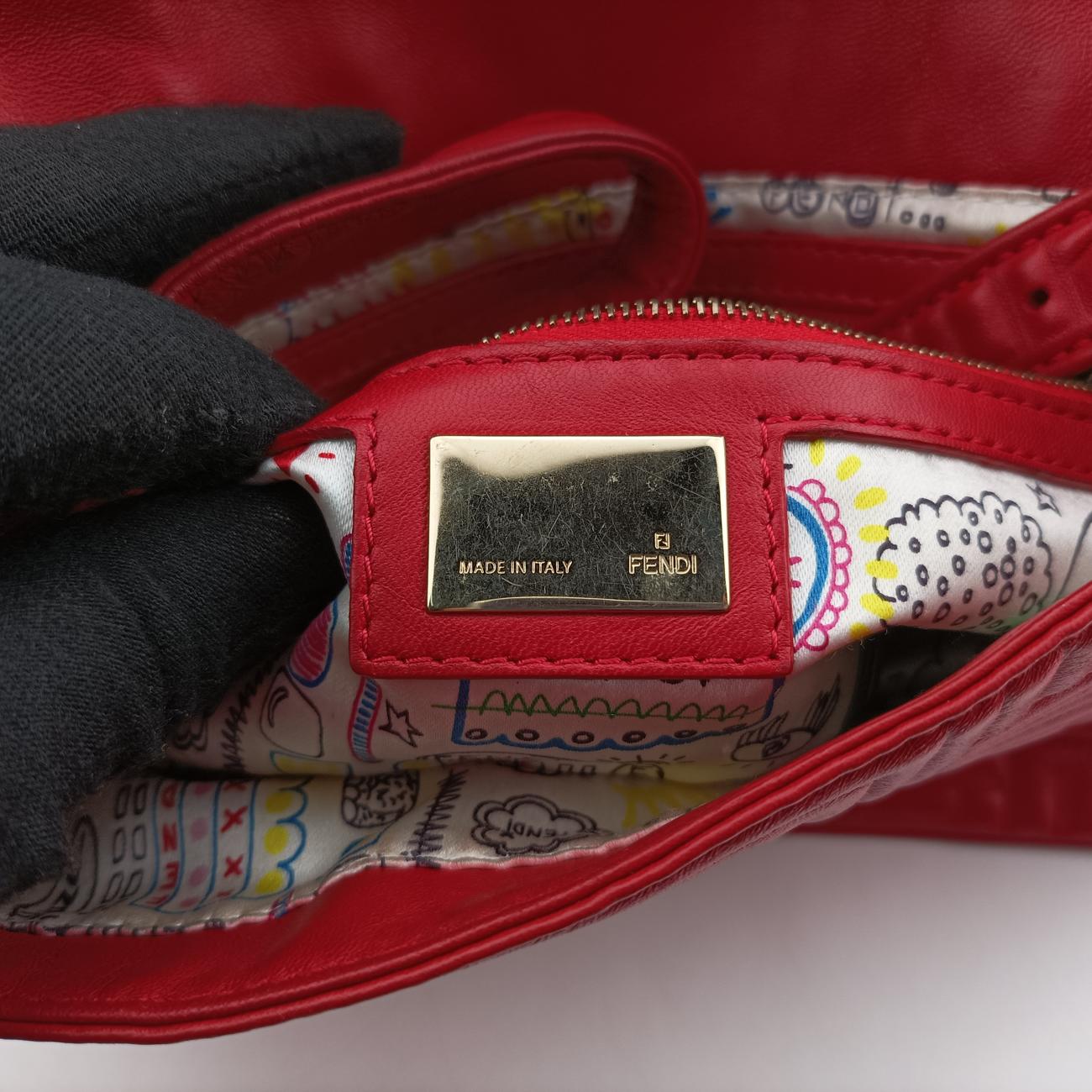 BAGUETTERedlambskin8BR6002370-8BR600-YME-088マンマバケットレッドラムスキン8BR6002370-8BR600-YME-088
