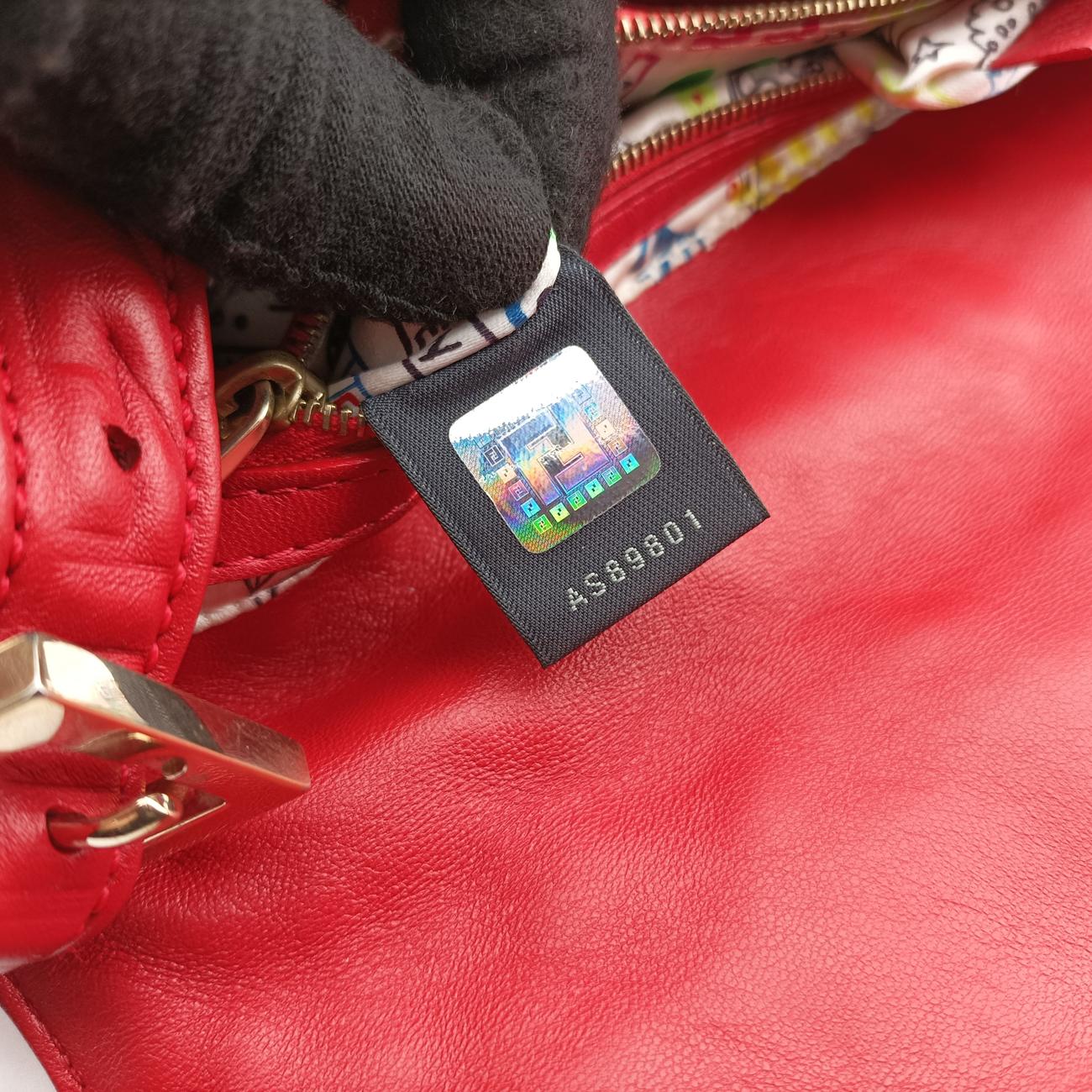 BAGUETTERedlambskin8BR6002370-8BR600-YME-088マンマバケットレッドラムスキン8BR6002370-8BR600-YME-088