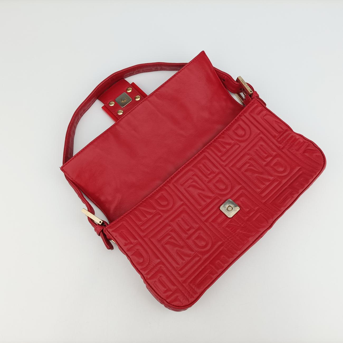 BAGUETTERedlambskin8BR6002370-8BR600-YME-088マンマバケットレッドラムスキン8BR6002370-8BR600-YME-088