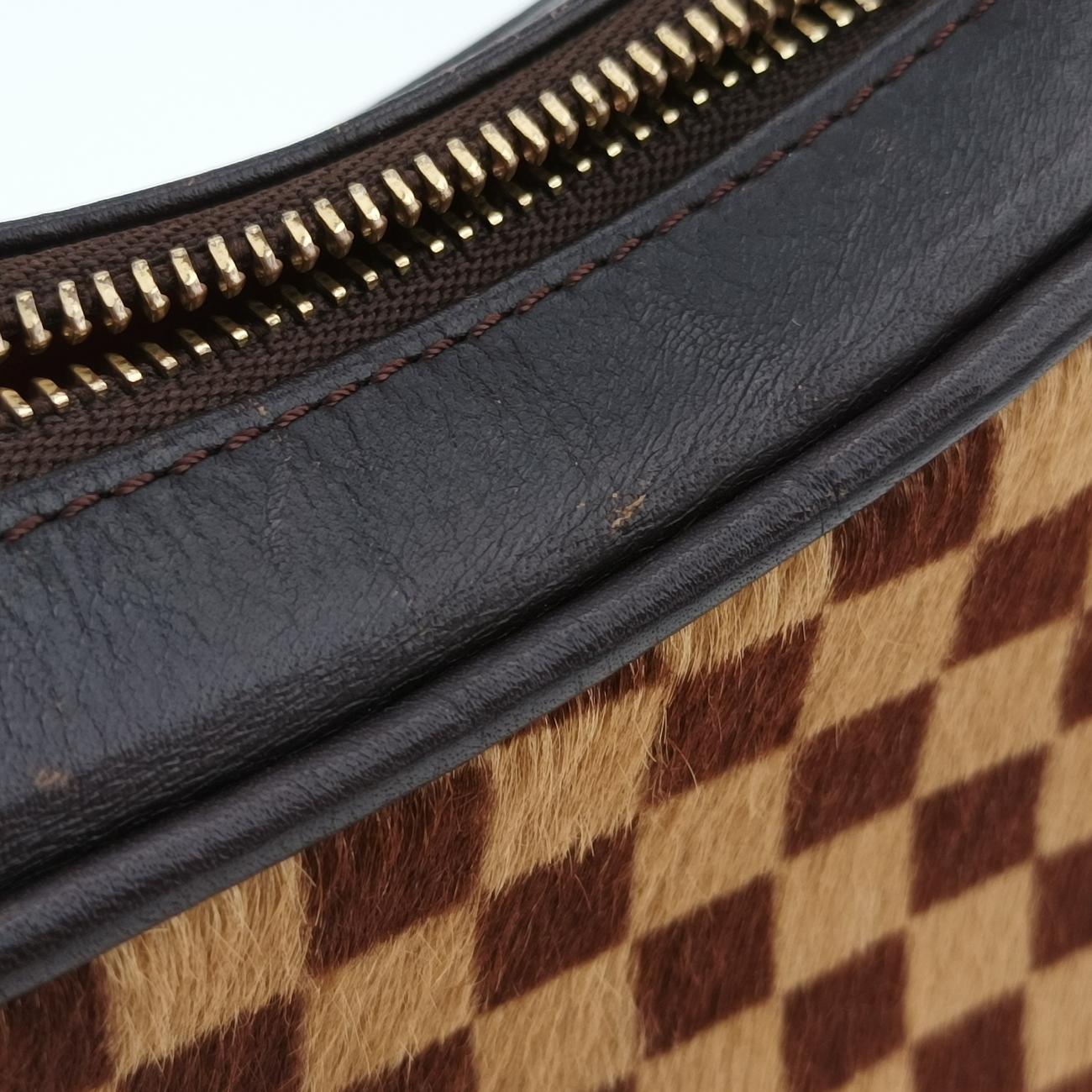 Damier SauvageBrown×BeigePonyhairM92132Lot number unknownダミエソバージュブラウン×ベージュハラコM92132製番不明