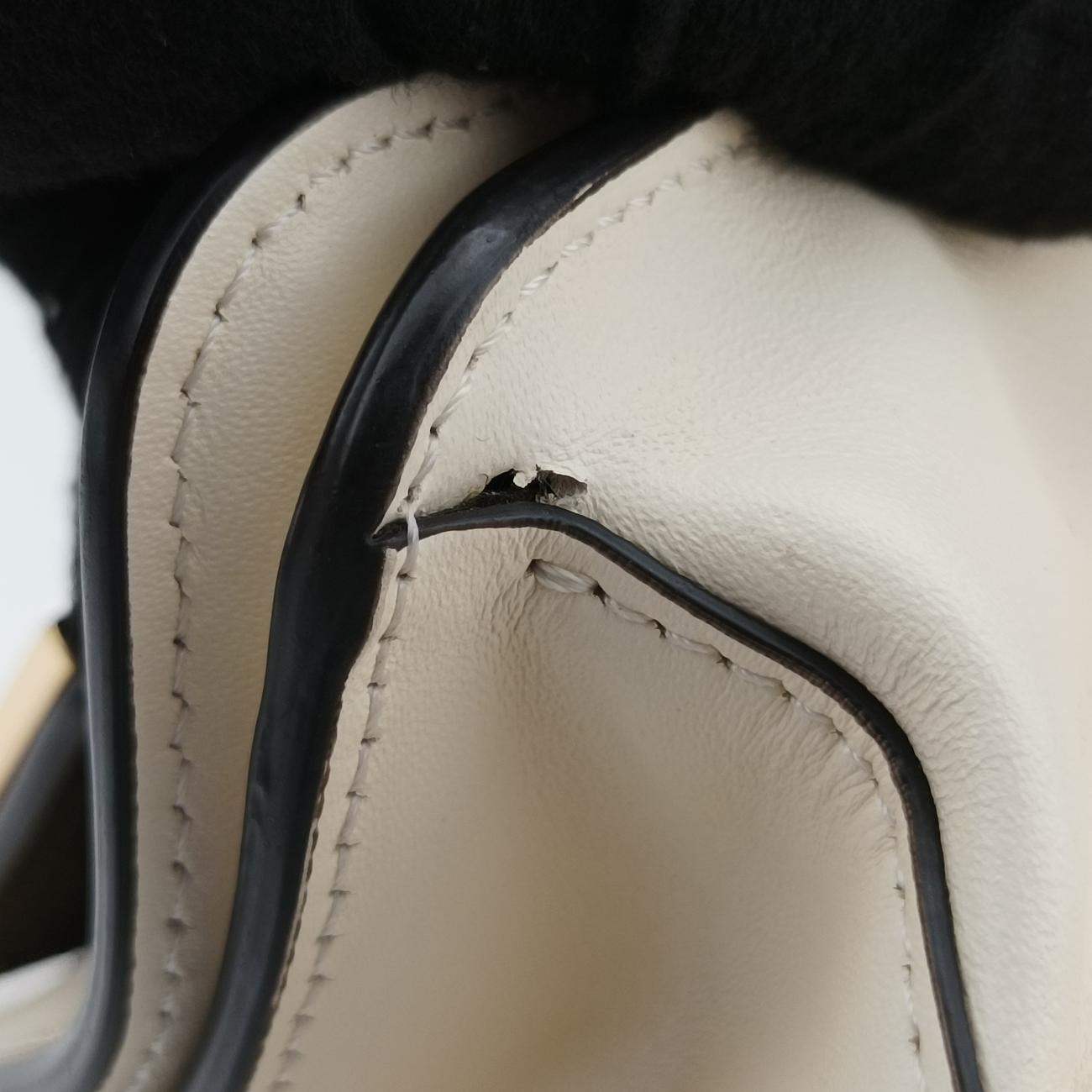 FabIvoryLeather8BT3268BT326 AAIW 209.0189ファブアイボリーレザー8BT3268BT326 AAIW 209.0189