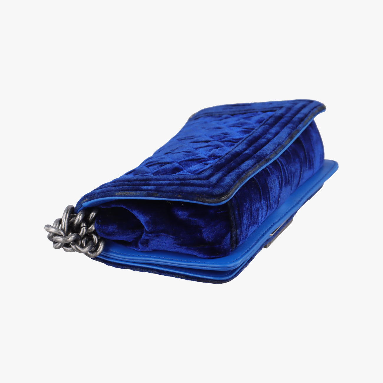 BOY CHANELBluevelourA6741617333798ボーイシャネルブルーベロアA6741617333798
