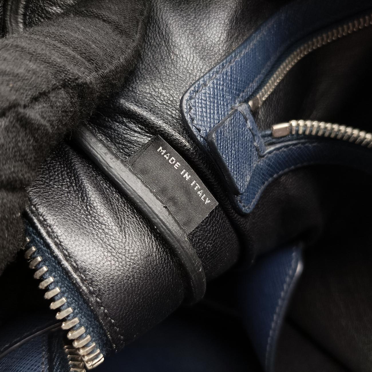 business bag briefcaseNavySAFFIANO Leather2VE363204 58/Nビジネスバッグ ブリーフケースネイビーサフィアーノレザー2VE363204 58/N